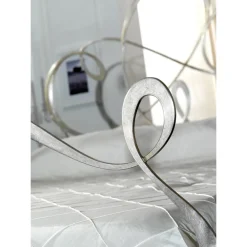 Viadurini Night Design Schlafzimmer Komplett-Doppelbett mit passendem Fußteil, Matratze und 2 Nachttischen – Nebbia