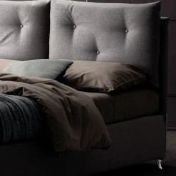 Viadurini Night Design Polsterbetten-Doppelbett 160x190 mit dekorativen Knöpfen in den Kissen - Strahlen