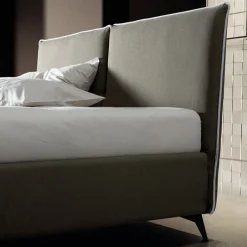 Viadurini Night Design Polsterbetten-Doppelbett 160x190 mit mittig geteiltem Kopfteil Made in Italy - Celesti