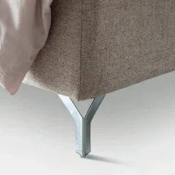 Viadurini Night Design Polsterbetten-Doppelbett 160x190 mit umlaufendem Rüschenkopfteil und Knöpfen - Rest