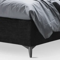 Viadurini Night Design Polsterbetten-Doppelbett 160x190 mit vertikalen geprägten Kordeln - Maske