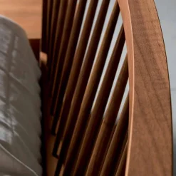 Viadurini Night Design Design Doppelbetten-Doppelbett 160x200cm, Basis aus massivem Nussholz Desing Alain