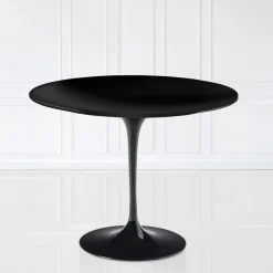 Viadurini Living Tulip Tische|Runde Tische-Eero Saarinen Tulip Tisch H 74 mit schwarzer Flüssiglaminatplatte Made in Italy - Scharlachrot