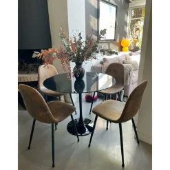 Viadurini Living Tulip Tische|Runde Tische-Eero Saarinen Tulip Tisch H 74 Rund aus schwarzem Marquinia Marmor Made in Italy - Scharlachrot