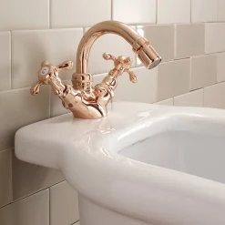 Viadurini Bathroom Bidetarmaturen-Einloch-Bidetmischer im Vintage-Design aus Messing Made in Italy - Klarisa