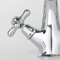 Viadurini Taps Waschbeckenarmaturen-Einloch-Waschtischarmatur aus Messing mit Ablauf im klassischen Stil - Ercolina