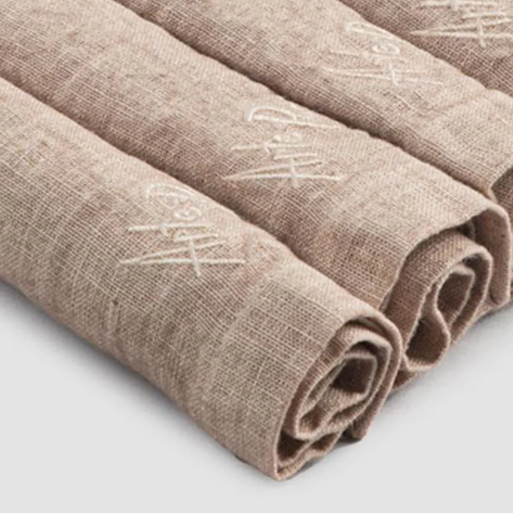 Viadurini Textile Servietten-Eleganter Leinenservietten-Service mit Falzkante, 6 farbige Stücke - Onestini