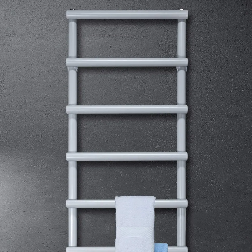 Viadurini Radiators Handtuchheizkörper Elektrisch-Elektrischer Handtuchwärmer mit kreisförmigen Elementen, hergestellt in Italien – Erdbeere