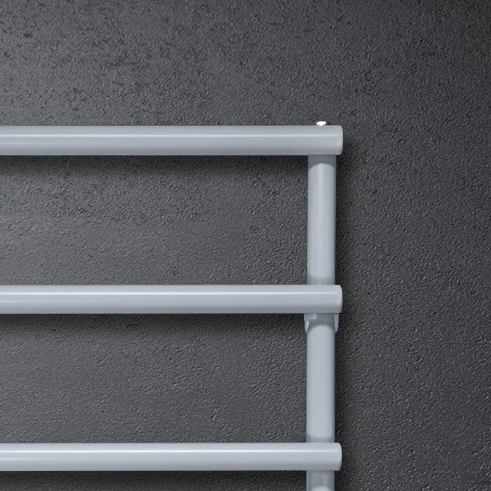 Viadurini Radiators Handtuchheizkörper Elektrisch-Elektrischer Handtuchwärmer mit kreisförmigen Elementen, hergestellt in Italien – Erdbeere