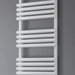 Viadurini Radiators Handtuchheizkörper Elektrisch-Elektrischer Handtuchwärmer aus reinweißem Stahl, hergestellt in Italien – Zitrone