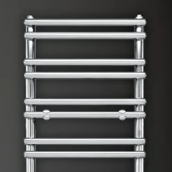 Viadurini Radiators Handtuchheizkörper Elektrisch-Elektrischer Handtuchwärmer mit horizontalen Elementen, hergestellt in Italien – Amaretti