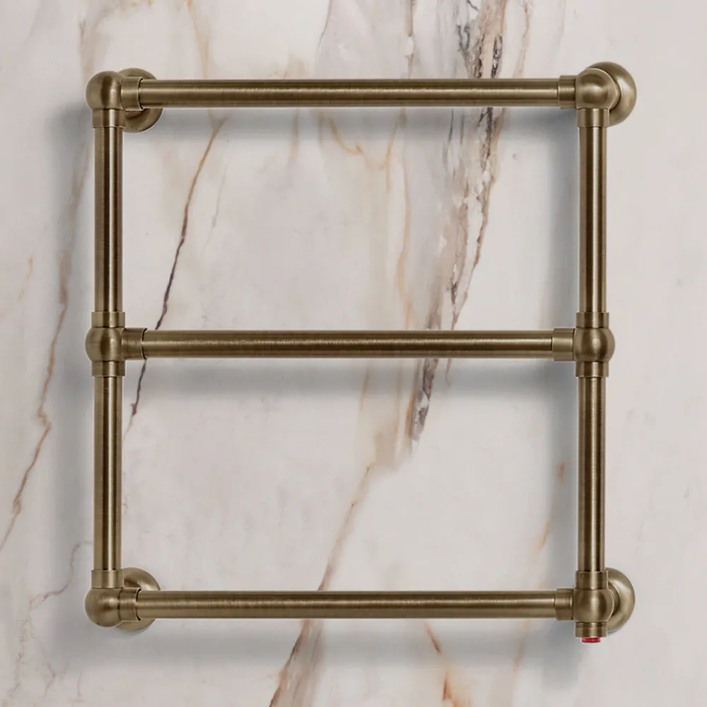 Scirocco H Handtuchheizkörper Elektrisch-Elektrischer Handtuchwärmer aus Messing in verschiedenen Ausführungen Made in Italy - Olga