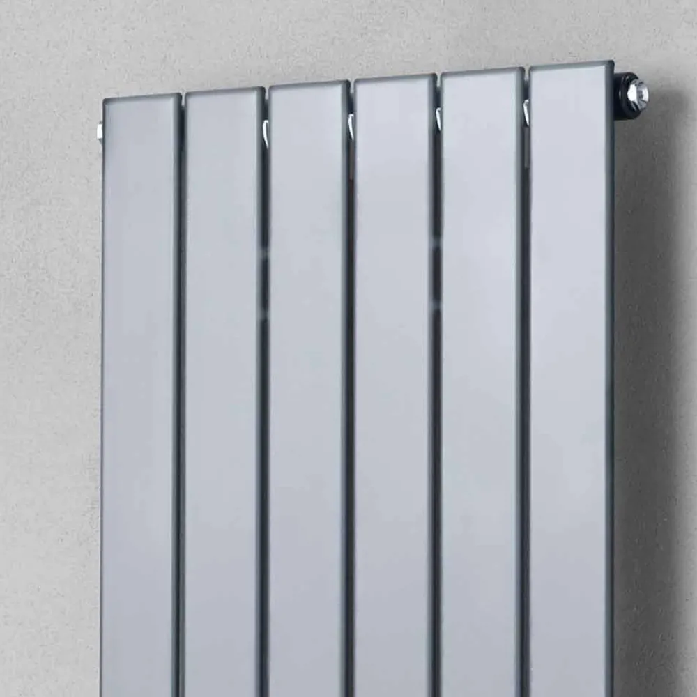 Viadurini Radiators Heizkörper Elektrisch-Elektrisches Design Kühler Vertikales Wanddesign 1000 W - Picchio