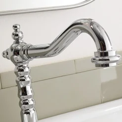 Viadurini Taps Waschbeckenarmaturen-Elektronische Einlochbatterie für Waschbecken im klassischen Stil aus Messing - Noriana