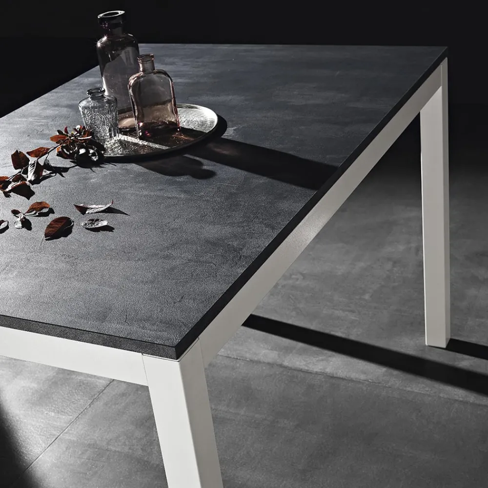 Viadurini Living Ausziehbare Esstische-Esstisch aus Metall auf 180 cm ausziehbar Made in Italy - Beatrise