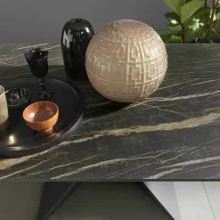 Viadurini Living Esstische-Esstisch aus Metall und Keramikplatte Design Made in Italy - Sinesio