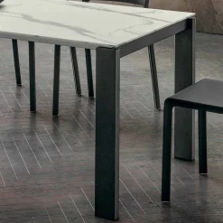 Viadurini Living Esstische-Esstisch in HPL-Marmoroptik und lackiertem Metall Made in Italy - Jupiter