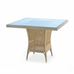 Viadurini in the Garden Gartentische Fest-Esstisch Outdoor aus Polyethylen handgeflochten Chad