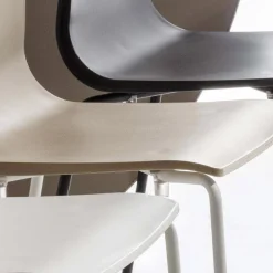 Viadurini Living Moderne Stühle-Esszimmerstuhl aus Polypropylen mit Metallfuß, 4 Stück - KIARA