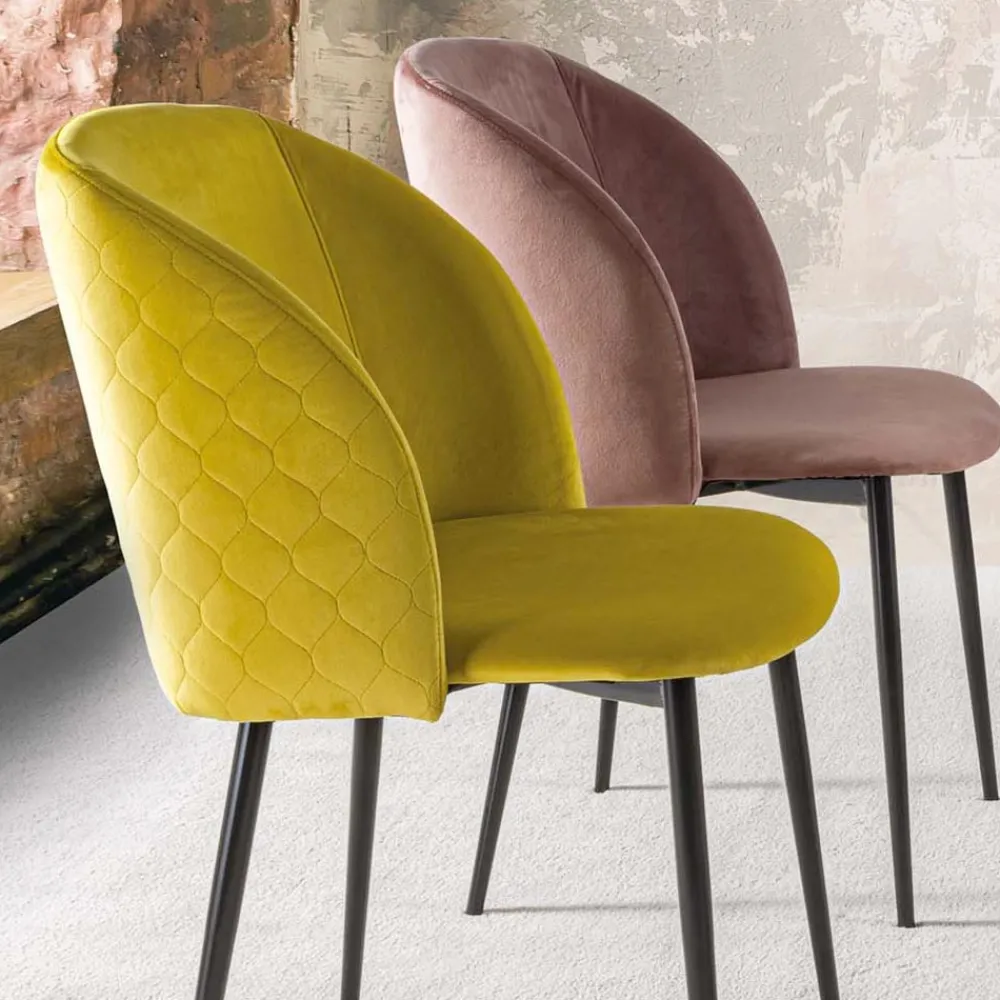 Viadurini Living Moderne Stühle-Esszimmerstuhl aus Samt mit schwarzen Metallbeinen, 4 Stück - Hanna