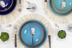 Viadurini Kitchen Teller Set-Farbige und moderne Teller 18 Stück in Steinzeug Kompletter Tischservice - Egadi