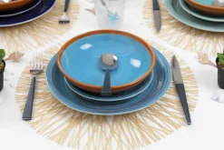 Viadurini Kitchen Teller Set-Farbige und moderne Teller 18 Stück in Steinzeug Kompletter Tischservice - Egadi