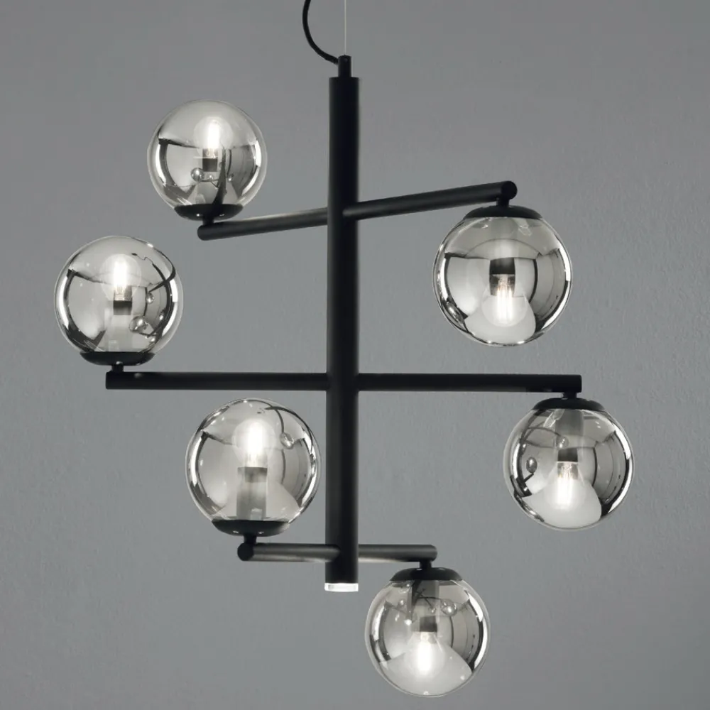 Viadurini Lighting Moderne Kronleuchter-6-flammiger Kronleuchter aus lackiertem Metall mit Glasdiffusoren - Lido