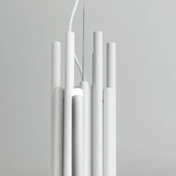 Viadurini Lighting Moderne Kronleuchter-13-flammiger LED-Kronleuchter aus weiß, schwarz oder gold lackiertem Metall - Skorpion