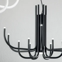 Viadurini Lighting Moderne Kronleuchter-13-flammiger LED-Kronleuchter aus weiß, schwarz oder gold lackiertem Metall - Skorpion