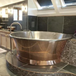 Viadurini Bathroom Freistehende Badewannen-Freistehende Vintage-Badewanne aus Kupfer, Vanessa weiß eisenbeschichtet