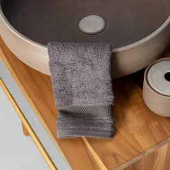 Viadurini Bathroom Badmöbel Stehend-Freistehender Badezimmerschrank aus natürlichem Teakholz mit Mahagoni-Schublade - Gatien