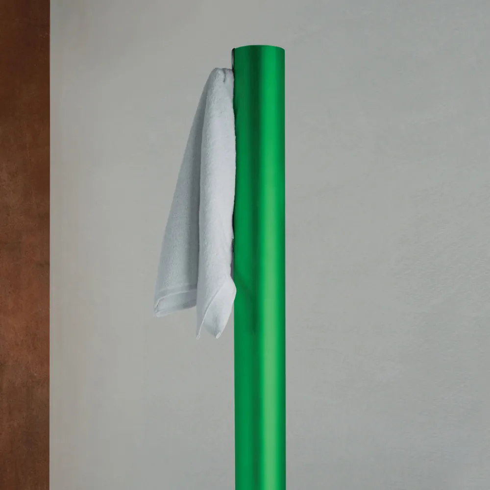 Viadurini Radiators Heizkörper Elektrisch-Freistehender elektrischer Heizkörper aus Aluminium, hergestellt in Italien – Biscotti