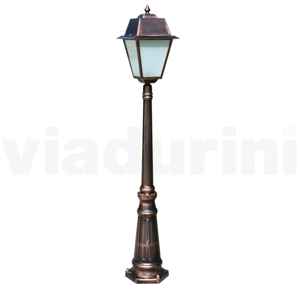 Viadurini Lighting Gartenlampion-Gartenlampe im Vintage-Stil aus Aluminium und Glas, hergestellt in Italien – Doroty