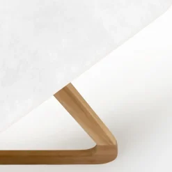 Viadurini in the Garden Gartentische Fest|Gartentische Aus Teakholz-Gartentisch mit Holzsockel und komplett weißer Keramikplatte - Infinity