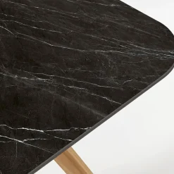 Viadurini in the Garden Gartentische Fest|Gartentische Aus Teakholz-Gartentisch mit Holzsockel und schwarzer Marquinia-Keramikplatte - Infinity