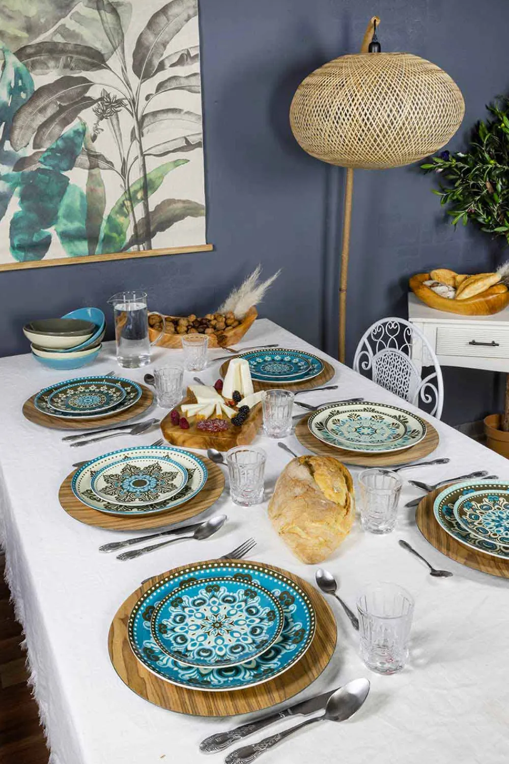 Viadurini Kitchen Teller Set-Gefärbtes Porzellangeschirr Set 18 Stück - Eivissa