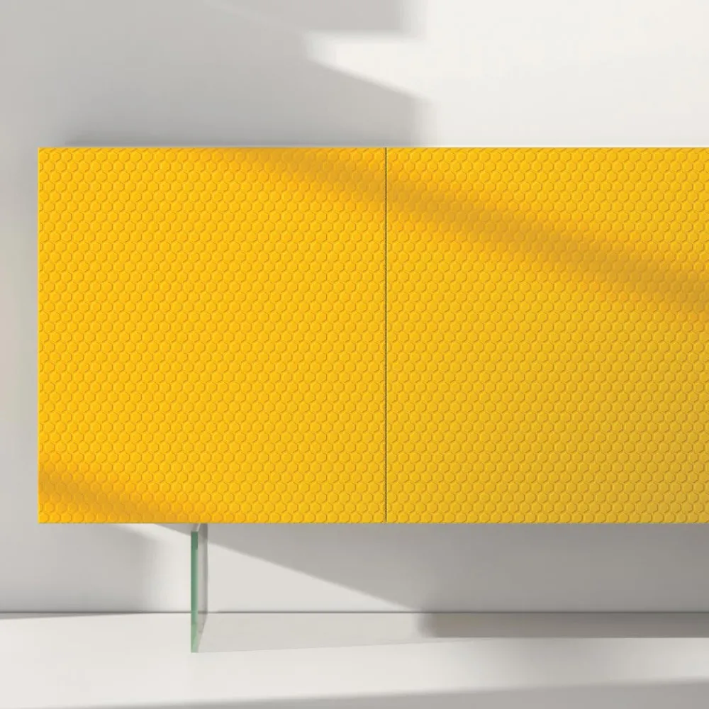 Viadurini Living Sideboards-Gelb lackiertes MDF-Sideboard mit 3 Türen und Glasfüßen Made in Italy - Ciara