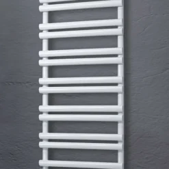 Viadurini Radiators Hybrid Heizkörper-Gemischter beheizter Handtuchhalter aus Kohlenstoffstahl, hergestellt in Italien – bayerisch