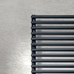 Viadurini Radiators Hybrid Heizkörper-Gemischter Handtuchwärmer aus Kohlenstoffstahl – weich