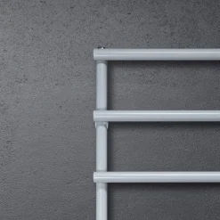 Viadurini Radiators Hybrid Heizkörper-Gemischter Handtuchwärmer mit kreisförmigen Elementen, hergestellt in Italien – Erdbeere