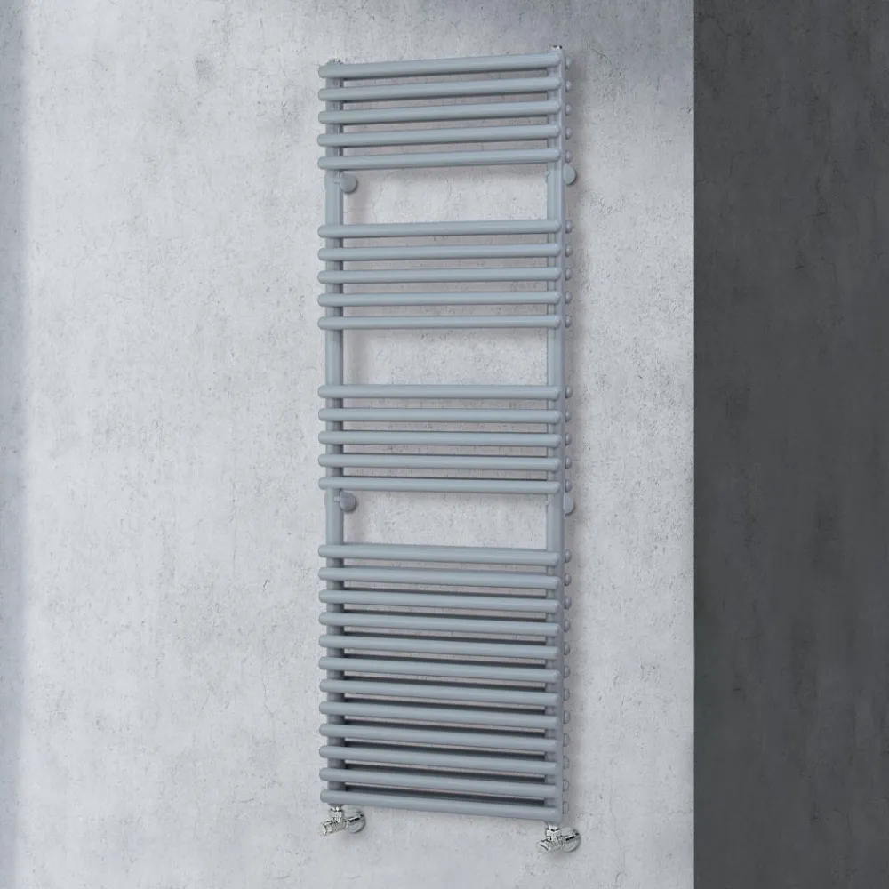 Viadurini Radiators Hybrid Heizkörper-Gemischter Handtuchwärmer mit 4 Reihen horizontaler Elemente, hergestellt in Italien – Meringue
