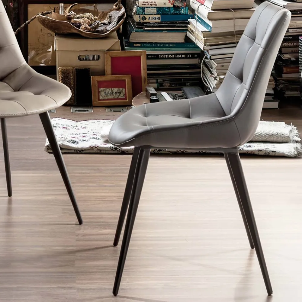 Viadurini Living Moderne Stühle-Gepolsterter Esszimmerstuhl aus Kunstleder mit schwarzen Beinen, 2 Stück - Edda