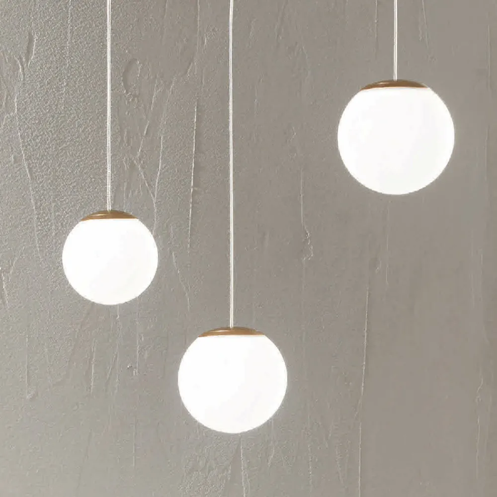 Viadurini Lighting Moderne Kronleuchter-Goldfarbener Kronleuchter aus lackiertem Metall mit 3 LEDs und optionalem Glas – Buche