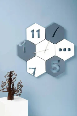 Viadurini Time Design Wanduhren-Große Wanduhr aus farbigem Holz Sechseckiges modernes Design - Nidodape