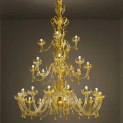 Viadurini Lighting Klassische Kronleuchter-Handgefertigter venezianischer Kronleuchter aus Glas und Gold mit 28 Lichtern Made in Italy - Regina