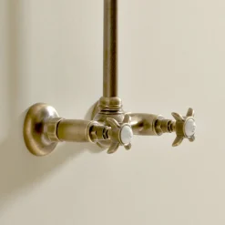 Viadurini Taps Duschsäulen-Handgefertigtes Messing-Duschkopfset im klassischen Stil - Miriano