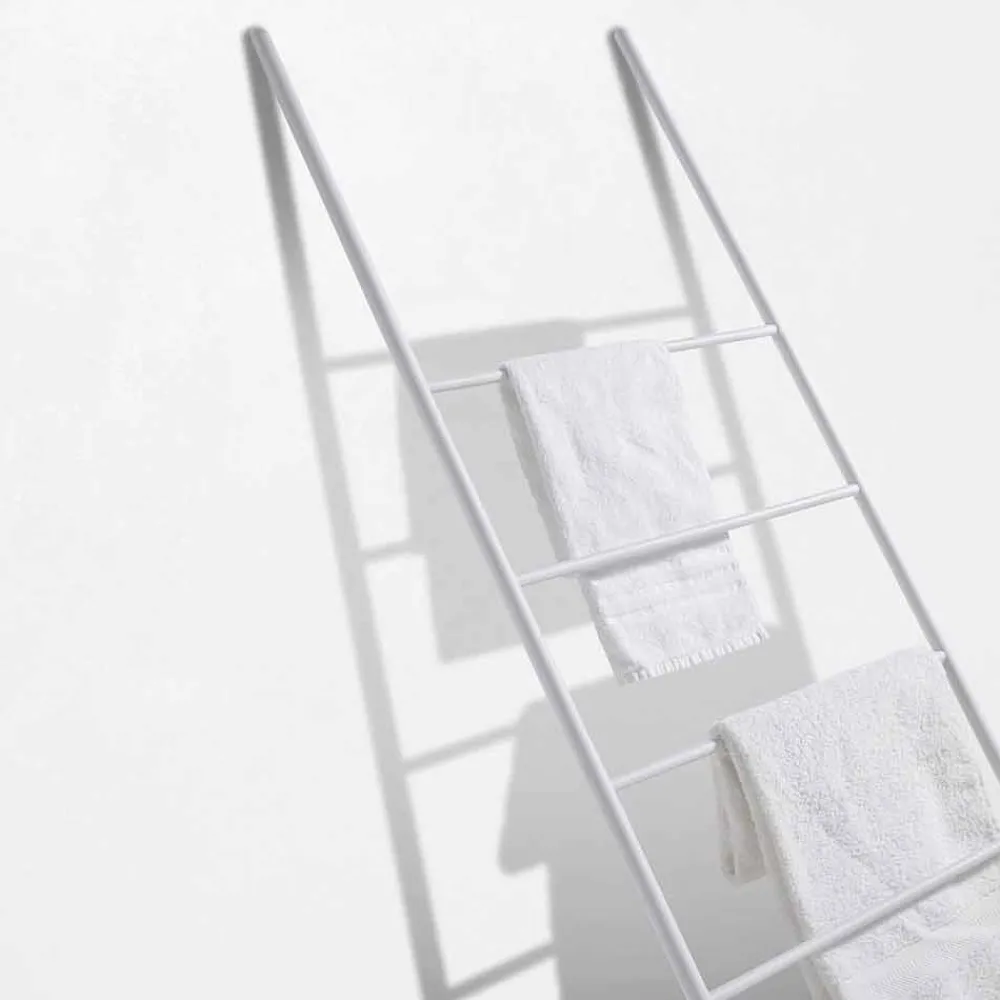 Viadurini Bathroom Badetuchhalter-Handtuchleiter in modernem Design aus weißem oder schwarzem Metall - Oppalà