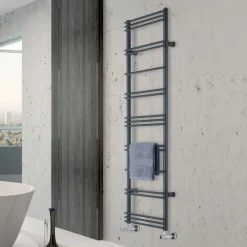 Viadurini Radiators Handtuchheizkörper Wasser-Handtuchwärmer mit Hydrauliksystem aus Stahl, hergestellt in Italien – Ananas