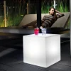Viadurini in the Garden Lichtmöbel-Heller Outdoor-Couchtisch aus weißem Polyethylen Made in Italy - Derti