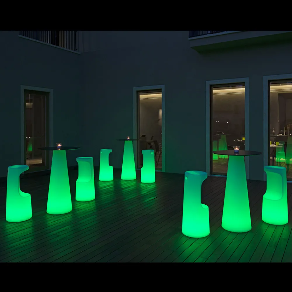 Viadurini in the Garden Lichtmöbel|Garten Beistelltisch-High Light Tisch im Freien mit LEDs aus HPL und Polyethylen Made in Italy - Forlina